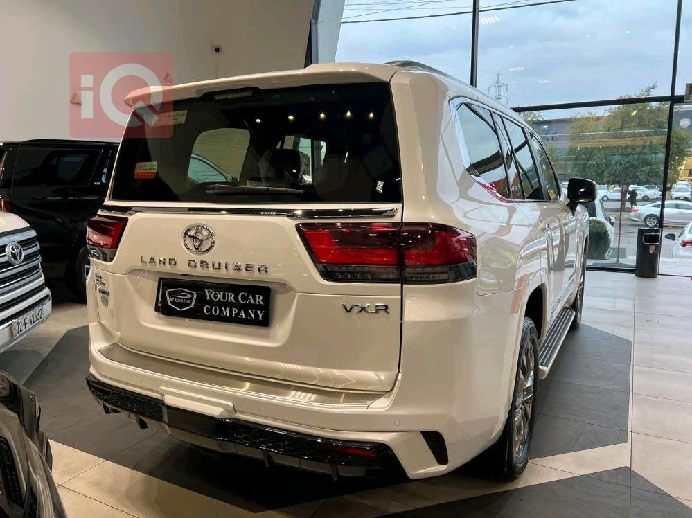 تويوتا لاندكروزر